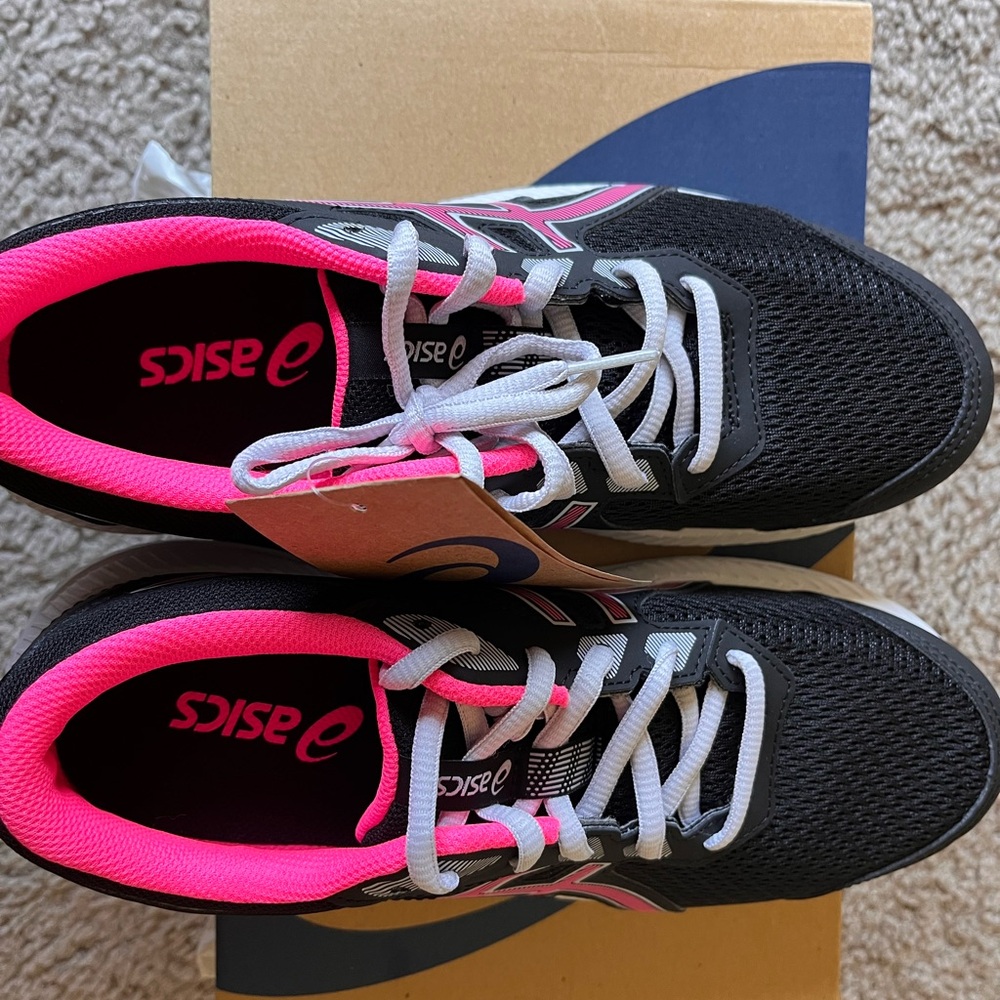 ASICS shoes - Picture 5 of 7